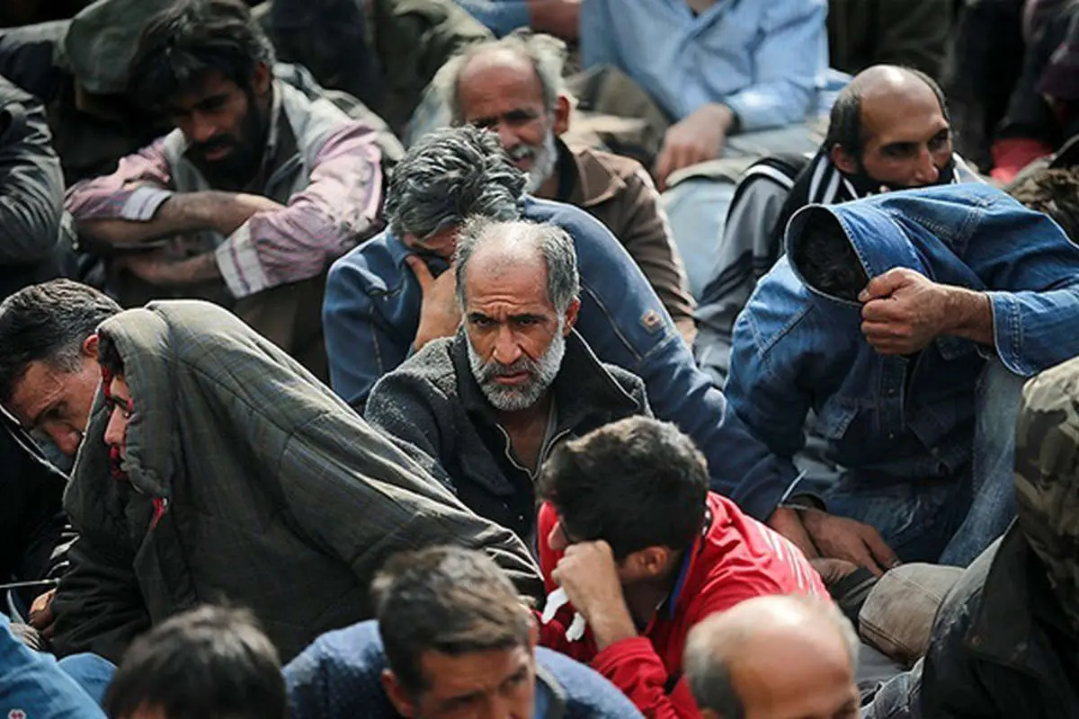 مراجعه خانهبهخانه برای شناسايیِ معتادان