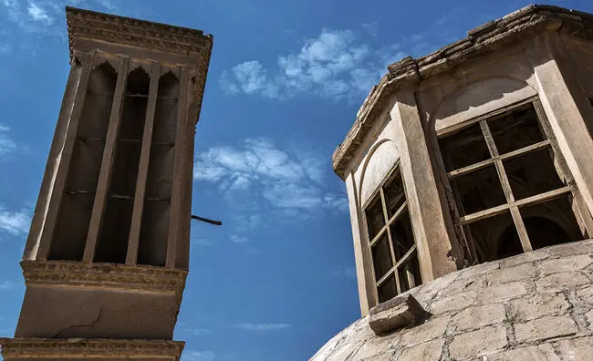 (تصاویر) بنای منحصربه‌فرد کرمان درحال تخریب
