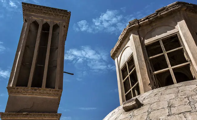 (تصاویر) بنای منحصربه‌فرد کرمان درحال تخریب
