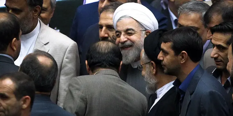 روز رأی اعتماد در مجلس، مجلس ترحیم، باران و برف پاییزی، تظاهرات برای رفع خشونت علیه زنان، جشنواره ورزشی و ...