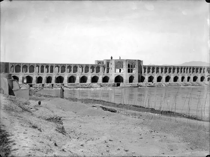 (تصاویر) زاینده رود پرآب در عهد قاجار