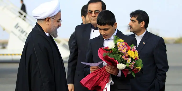 استقبال از رئیس‌جمهور، تشییع یک هنرمند، داغ شدن تنور نان، جراحی کیست نادر، شادی فوتبالیست‌ها و ...