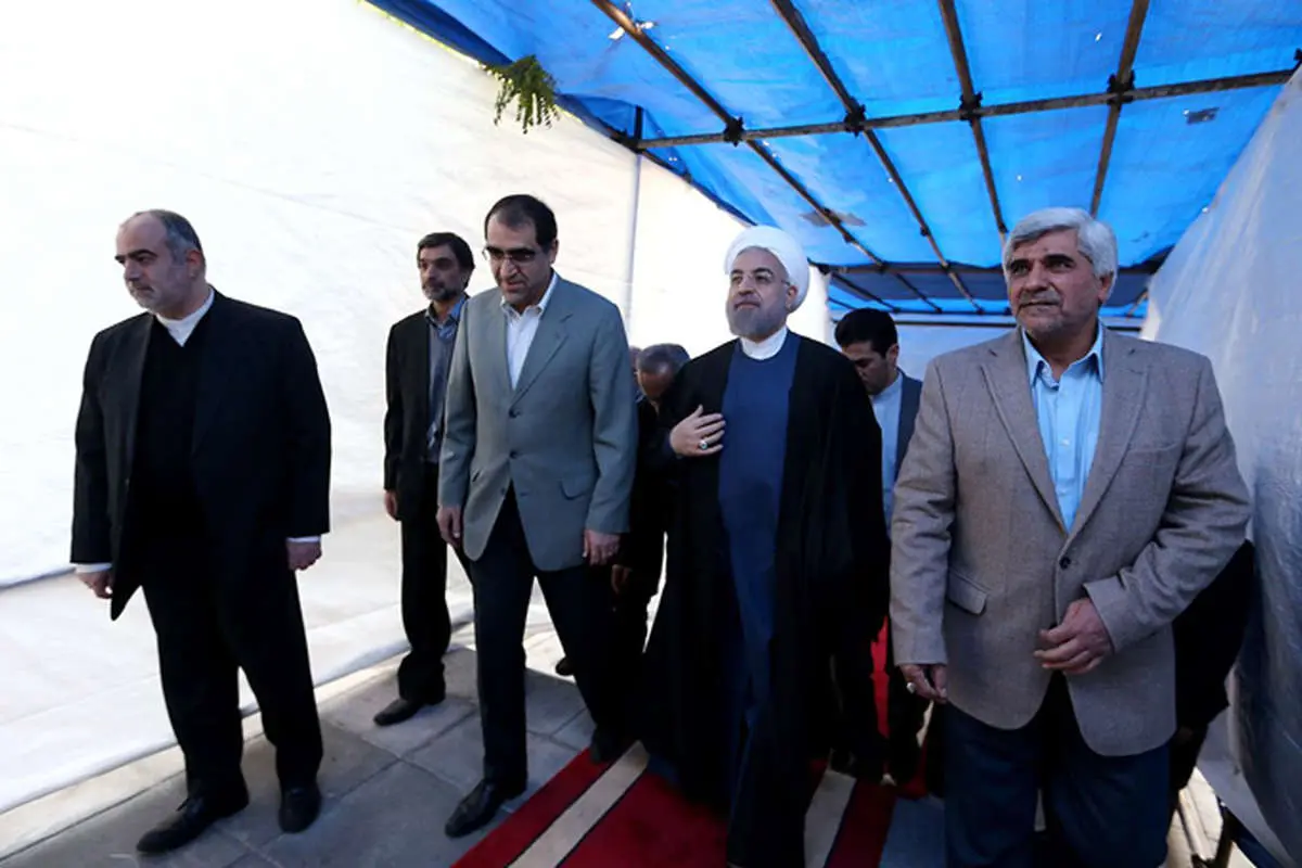 (تصاویر) روحانی در مراسم روز دانشجو