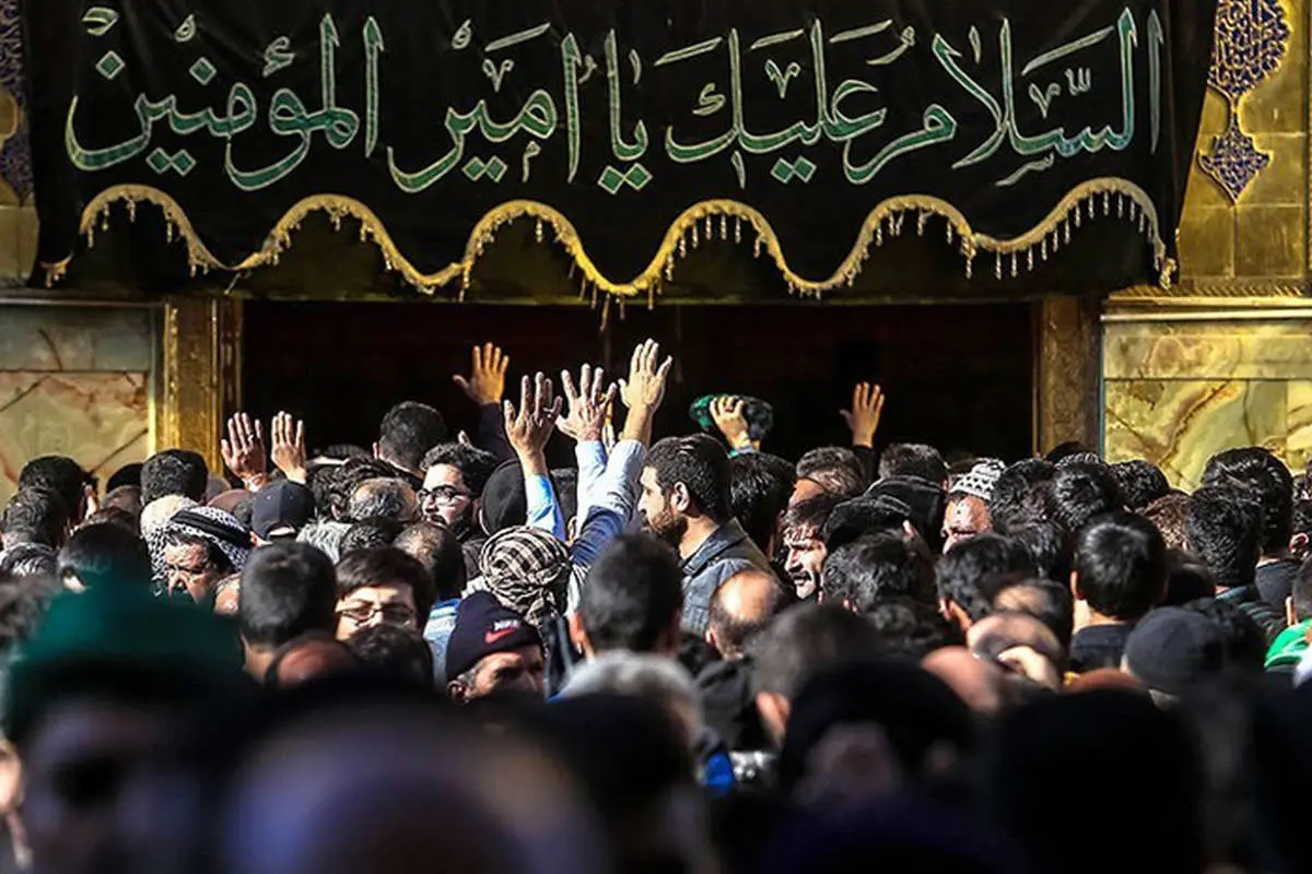 (تصاویر) پیاده روی بزرگ زائران از نجف به کربلا