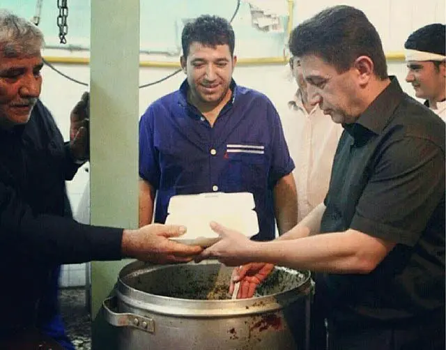 عکس اینستاگرام امیر قلعه‌نویی در شب اربعین