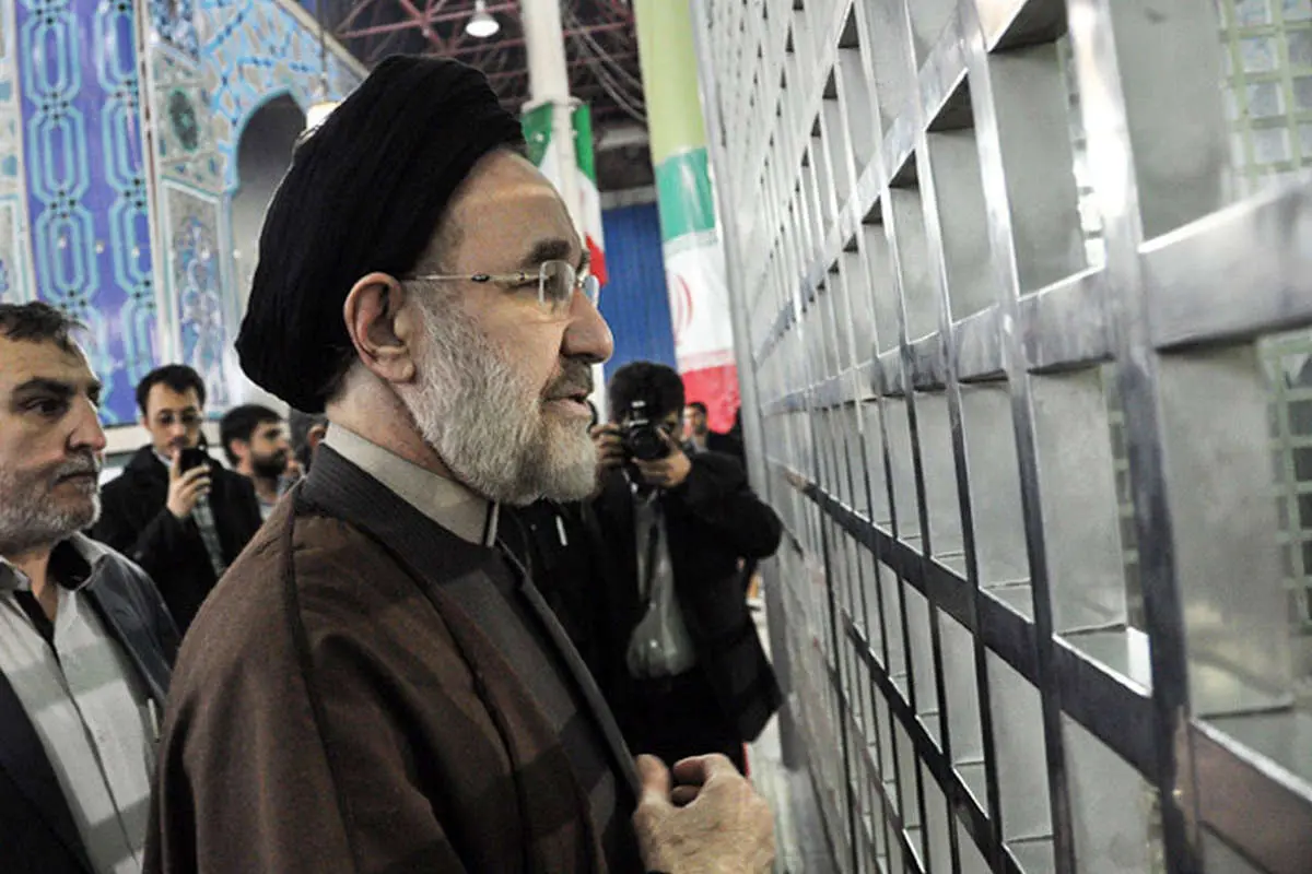 (تصاویر) خاتمی در حرم‌امام(ره)