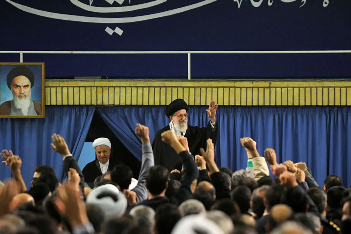 (تصاویر) دیدار مسئولان نظام و علمای اسلامی با رهبرانقلاب