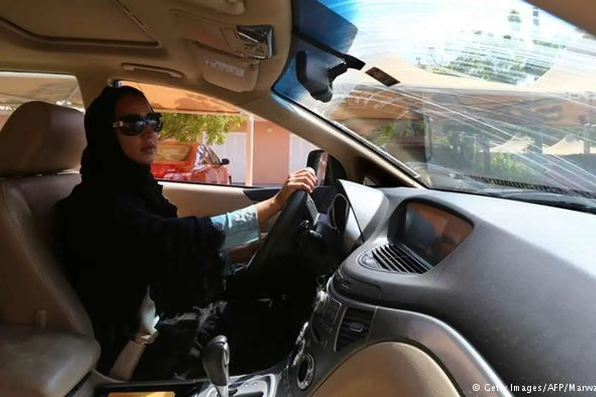 عربستان پرونده دو زن را به جرم رانندگی به "دادگاه جرایم تروریستی"فرستاد