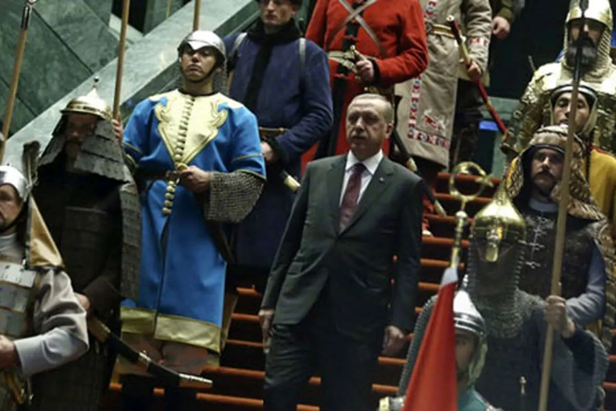 اردوغان ستیزی با چماق پوپولیسم!