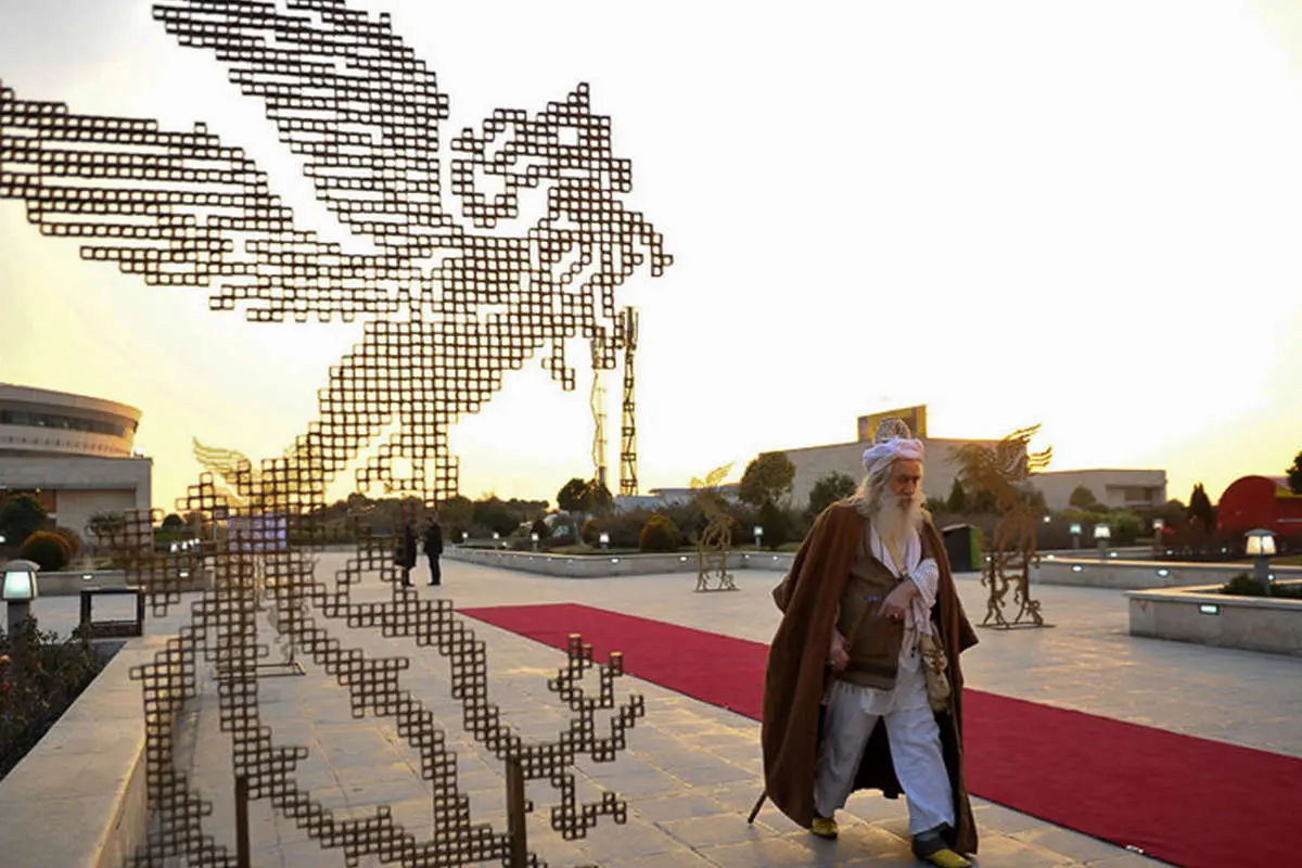 (تصاویر) دومین روز جشنواره فیلم فجر