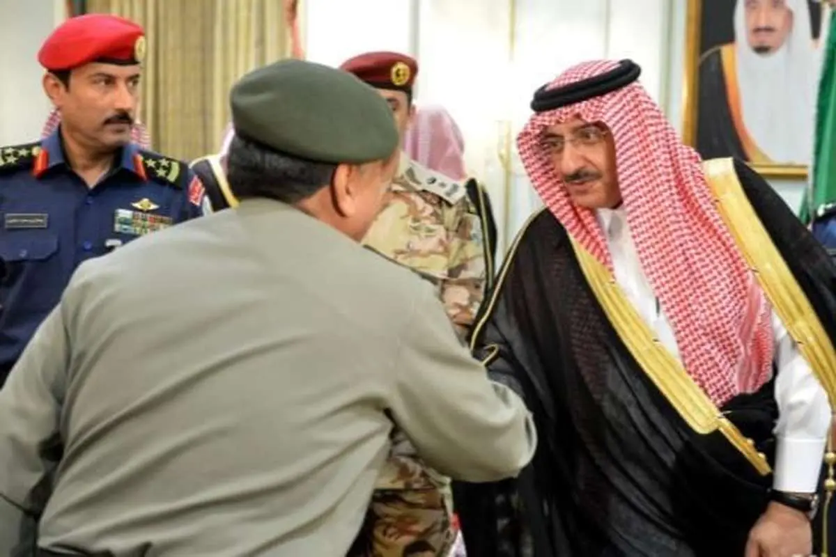 این مرد پادشاه در سایه عربستان است