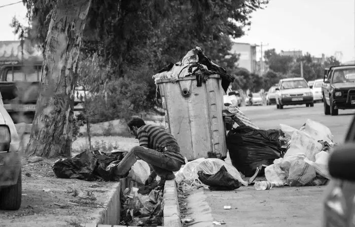 (تصاویر) مصائب کودک بی‌خانمان