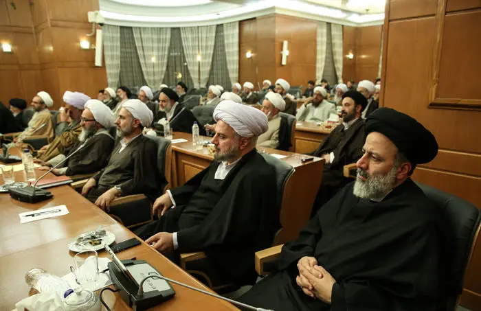 (تصاویر) نشست خبرگان با آیت‌الله یزدی