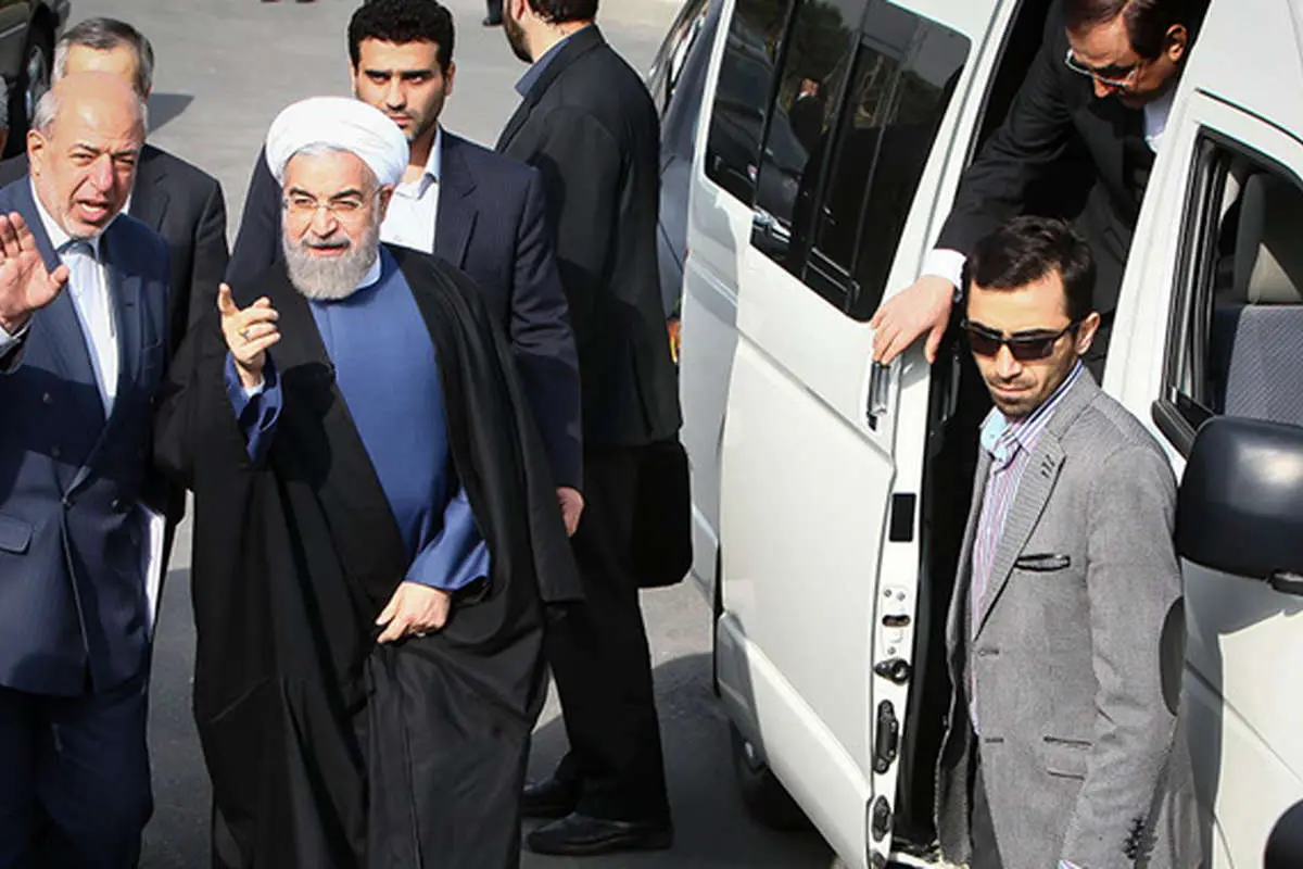 جشن سالانه تأتریها، کاروان شادی برای کودکان سرطانی، اکران خصوصی رخ دیوانه، بازار...