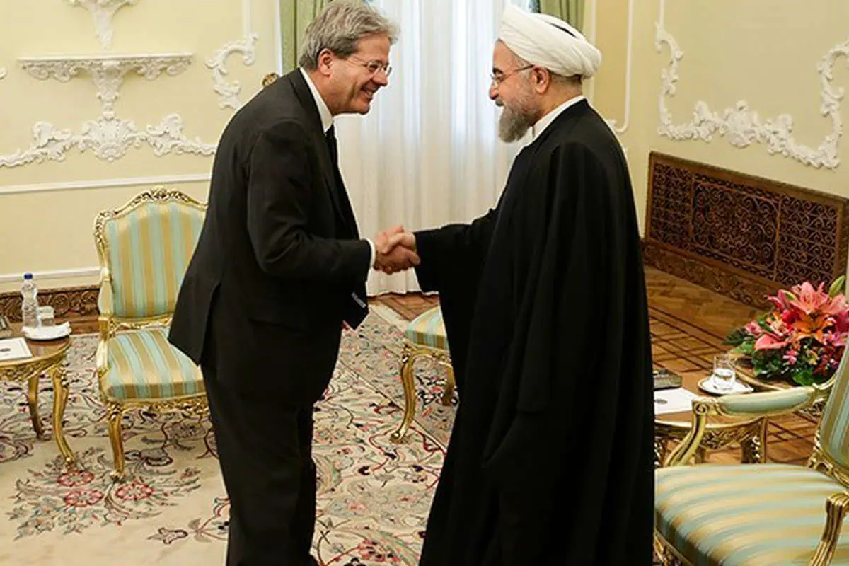 تجمع اعتراضآمیز معلمان، بازدید از زندان، کاشت نهال توسط هنرمندان، جشنواره ازدواج، سوختن 4 منزل مسکونی و ...