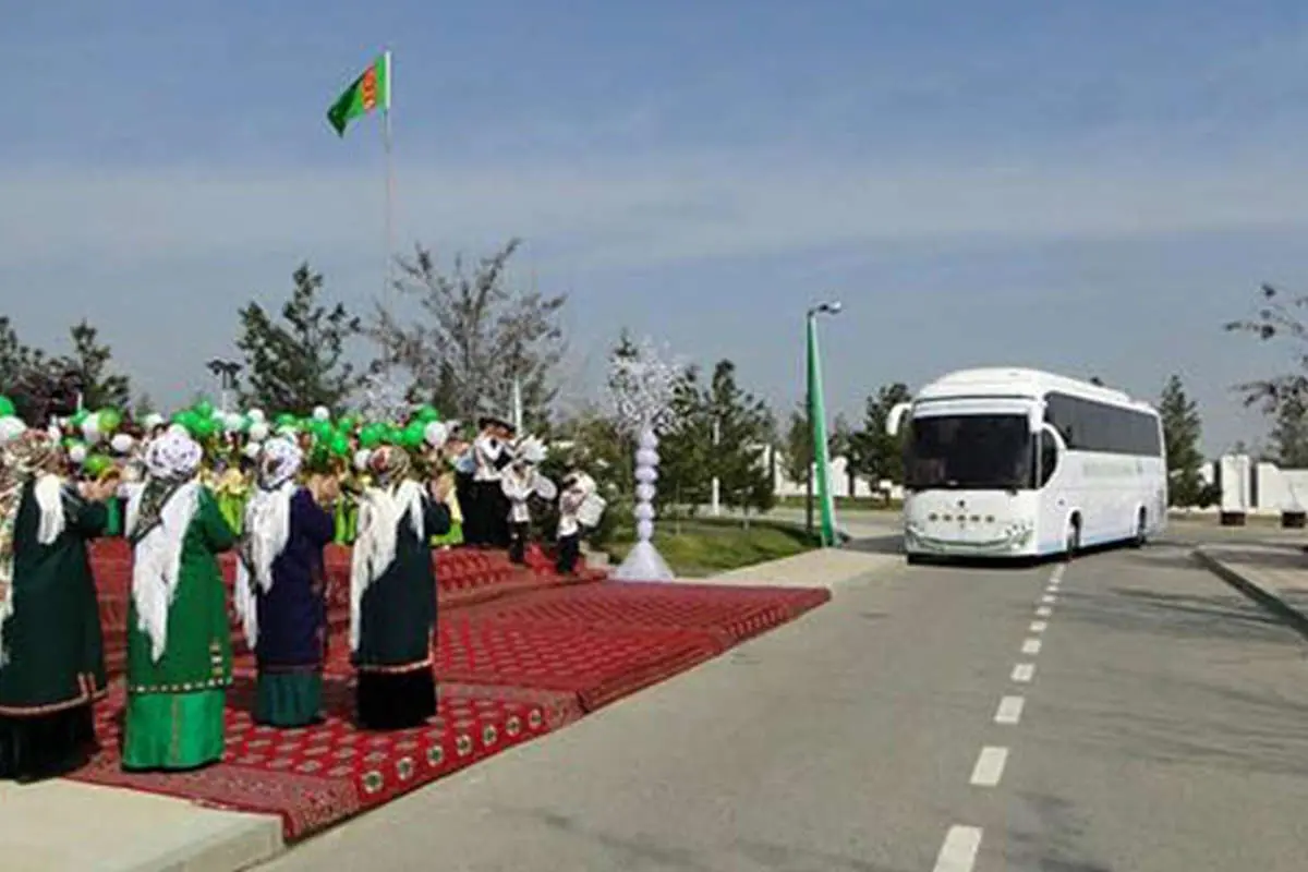 (تصویر) سرنوشت هدیه روحانی به رئیس جمهور ترکمنستان