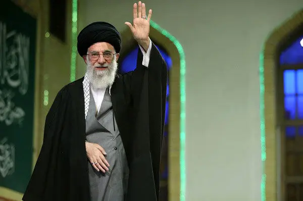 (تصاویر) دیدار جمعی از مداهان با رهبر نقلاب