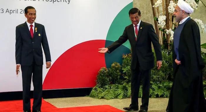 دستگیری قاچاقچیان مواد در تهران، دشت شقایق، فریاد فوتبالیست‌ها، تهدید جان کودک زال،...