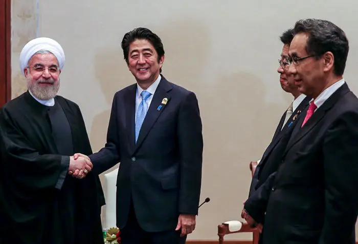 (تصاویر) دیدار نخست‌وزیر ژاپن با روحانی