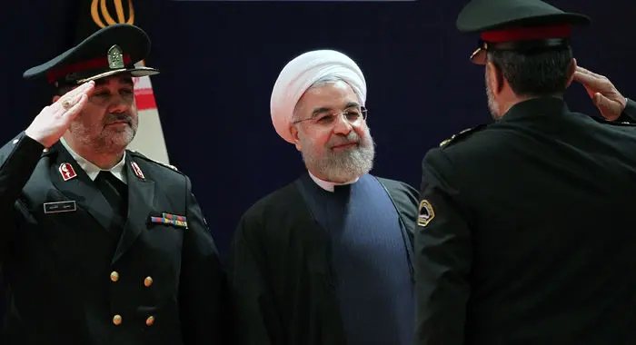 تجمع ارامنه در تهران، تشییع استاد روزنامه‌نگاری، آتش‌سوزی در پاساژ، ریزش ساختمان،...