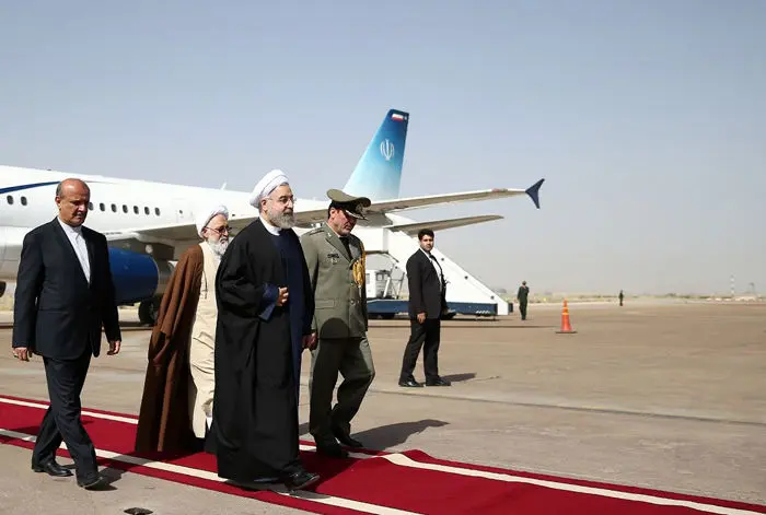 (تصاویر) سفر روحانی به شیراز