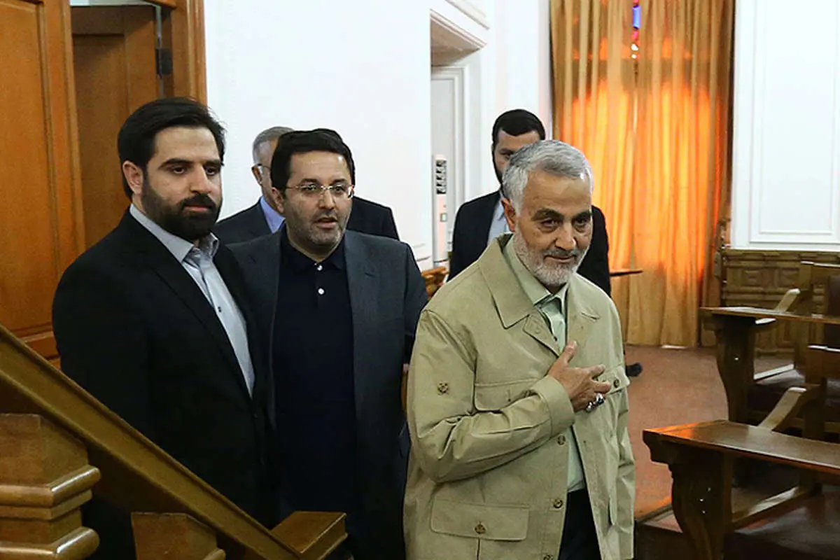 (تصاویر) سردارسلیمانی در فراکسیون رهروان