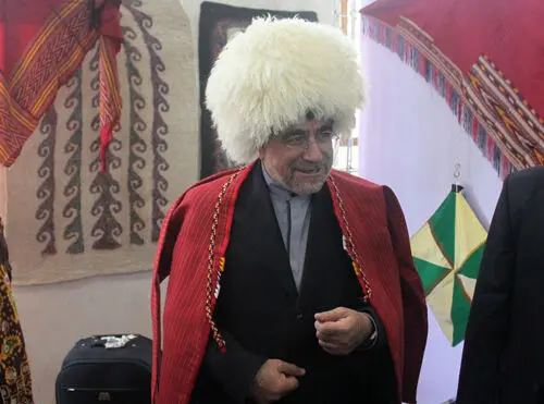 (تصویر) جنتی در لباس ترکمن