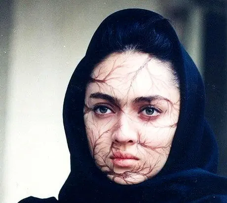 (تصویر) گریم هنرمندانه نیکی کریمی؛ 23 سال قبل