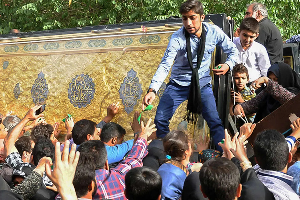 دومینوی تقدیس