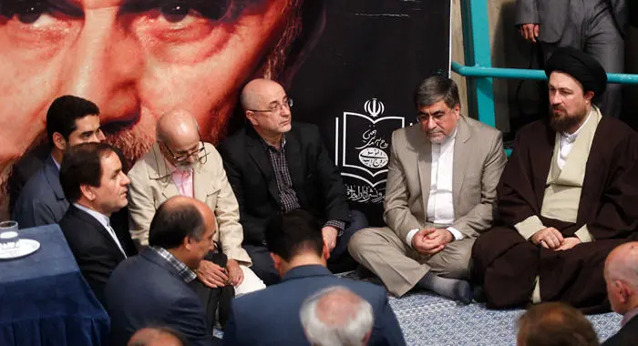 تجدید میثاق اصحاب هنر با آرمان‌های امام خمینی(ره)، جشنواره فیلم شهر، مسافران قطار...