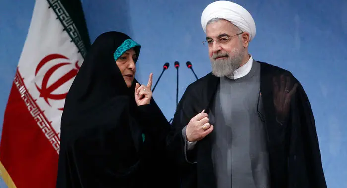 خنده در جلسه مجمع، پیکر یکی از غواصان شهید، دشت گل‌های بابونه، شوخی فوتبالیست‌ها، سانحه انفجار گاز و ...