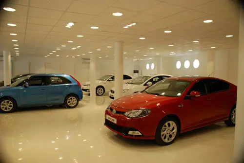(رپرتاژ آگهی) افتتاح نمایشگاه مرکزی جدید MG در سه راه ضرابخانه