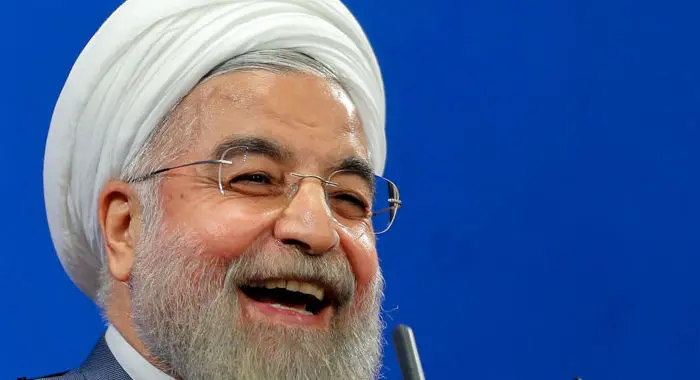 استقبال از روحانی، پیروزی والیبالیست‌های ایران، حامیان پلنگ، چهره خندان هاشمی، هنرمندان...