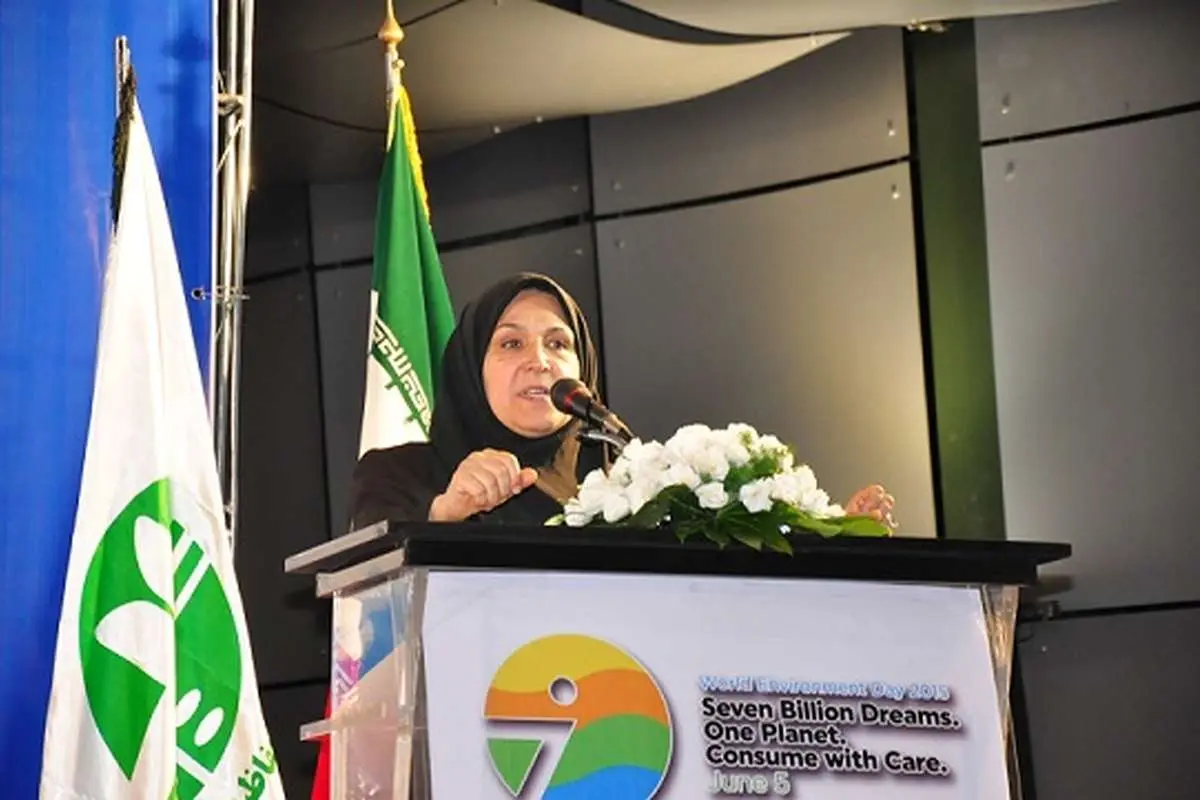 (تصاویر) رونمایی از تندیس "محیط زیست در فضای مجازی"