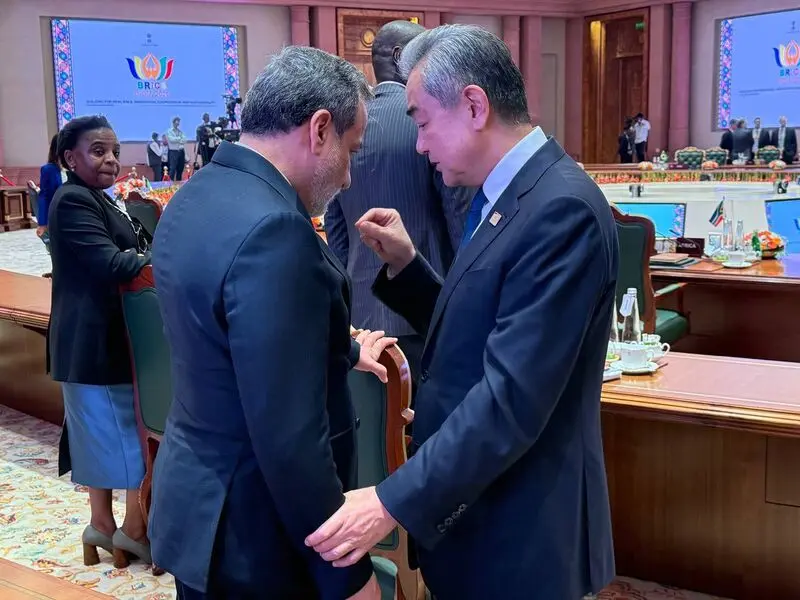 عباس عراقچی و وزیر خارجه چین