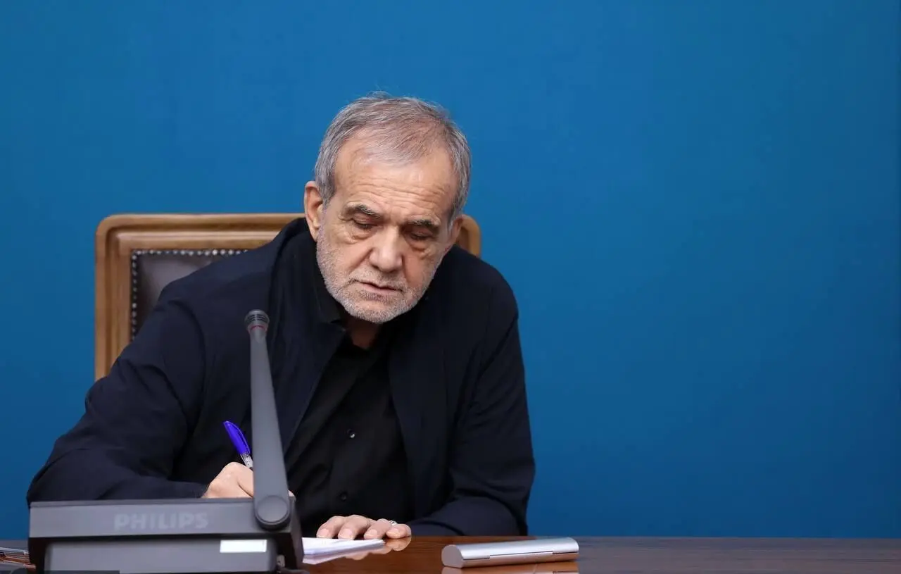 پیام تامل برانگیز رئیس‌جمهور به مناسبت بزرگداشت روز فردوسی