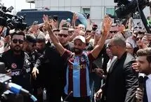 استقبال از محمد صلاح در بدو ورود به استانبول