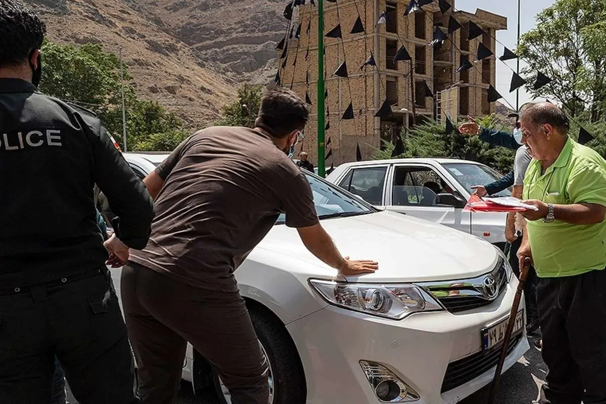 (تصاویر) وضعیت عجیب مسافران در جاده شمال!