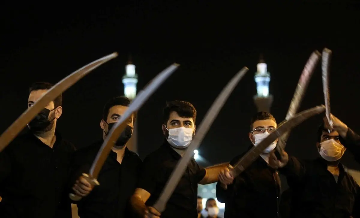 (تصاویر) «مشق شمشیر»