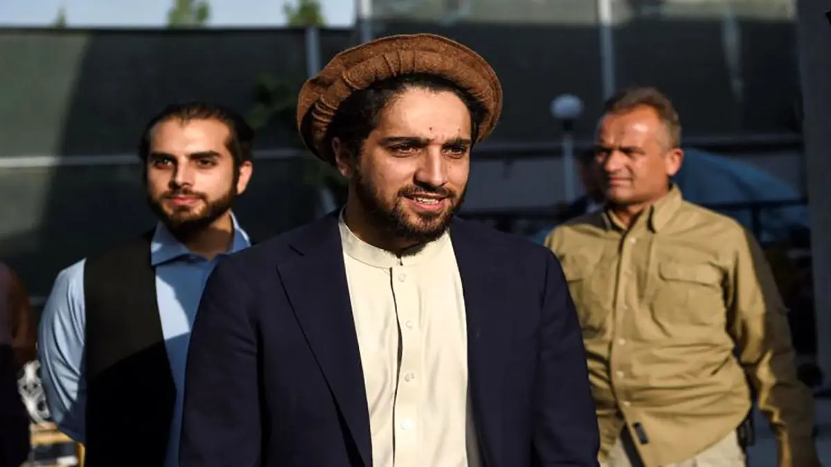 (ویدئو) «احمد مسعود» با چند هلیکوپتر به دره پنجشیر رفت؛ مقاومت آغاز شد؟