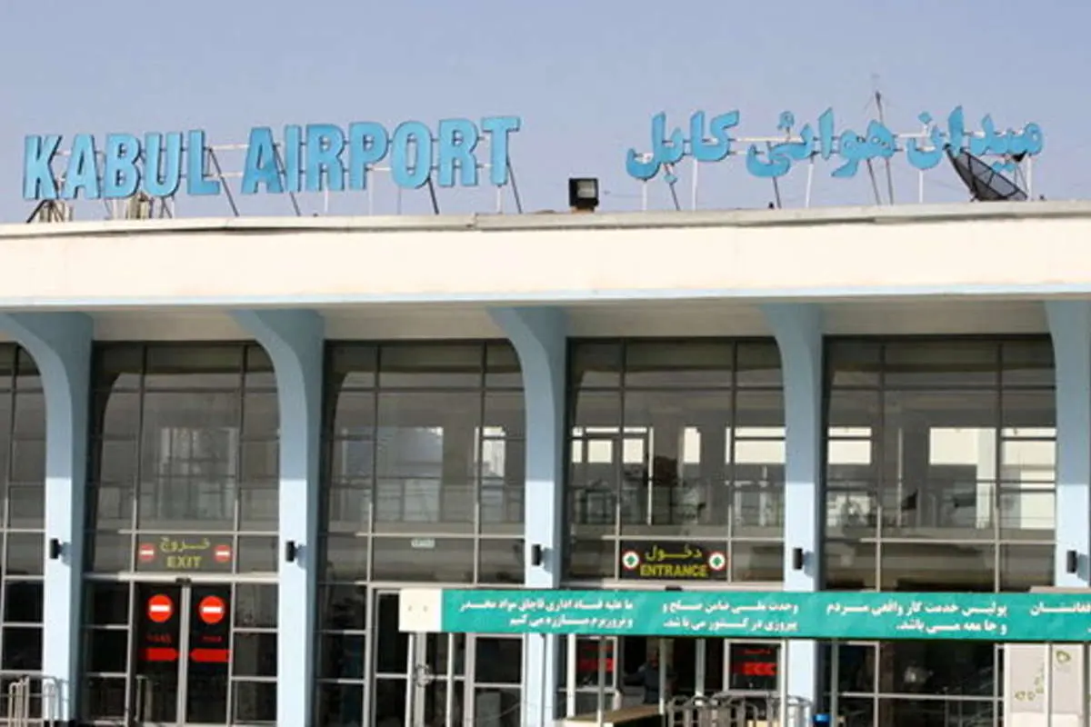 هجوم شهروندان به فرودگاه کابل؛ ۱۰ نفر جان باختند
