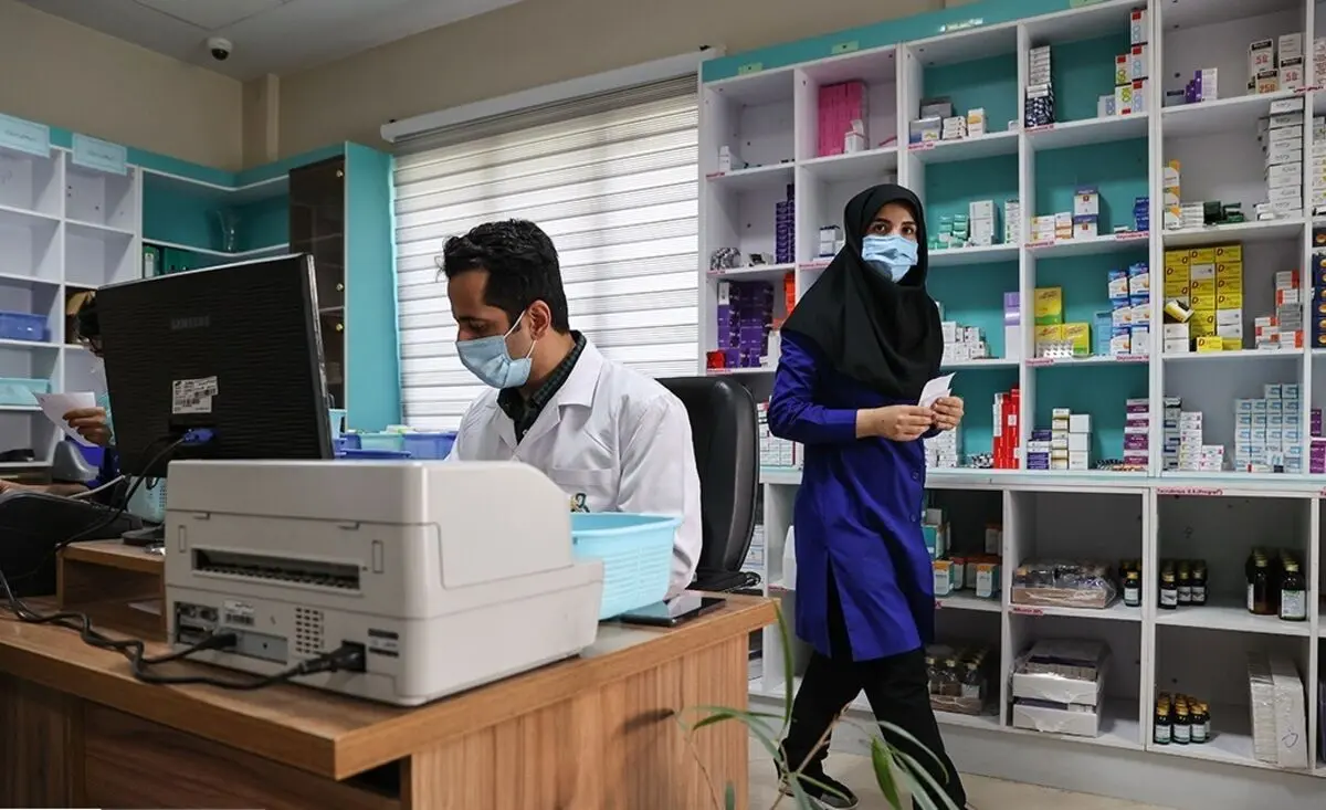 (تصاویر) افتتاح داروخانه ویژه بیماران کرونایی