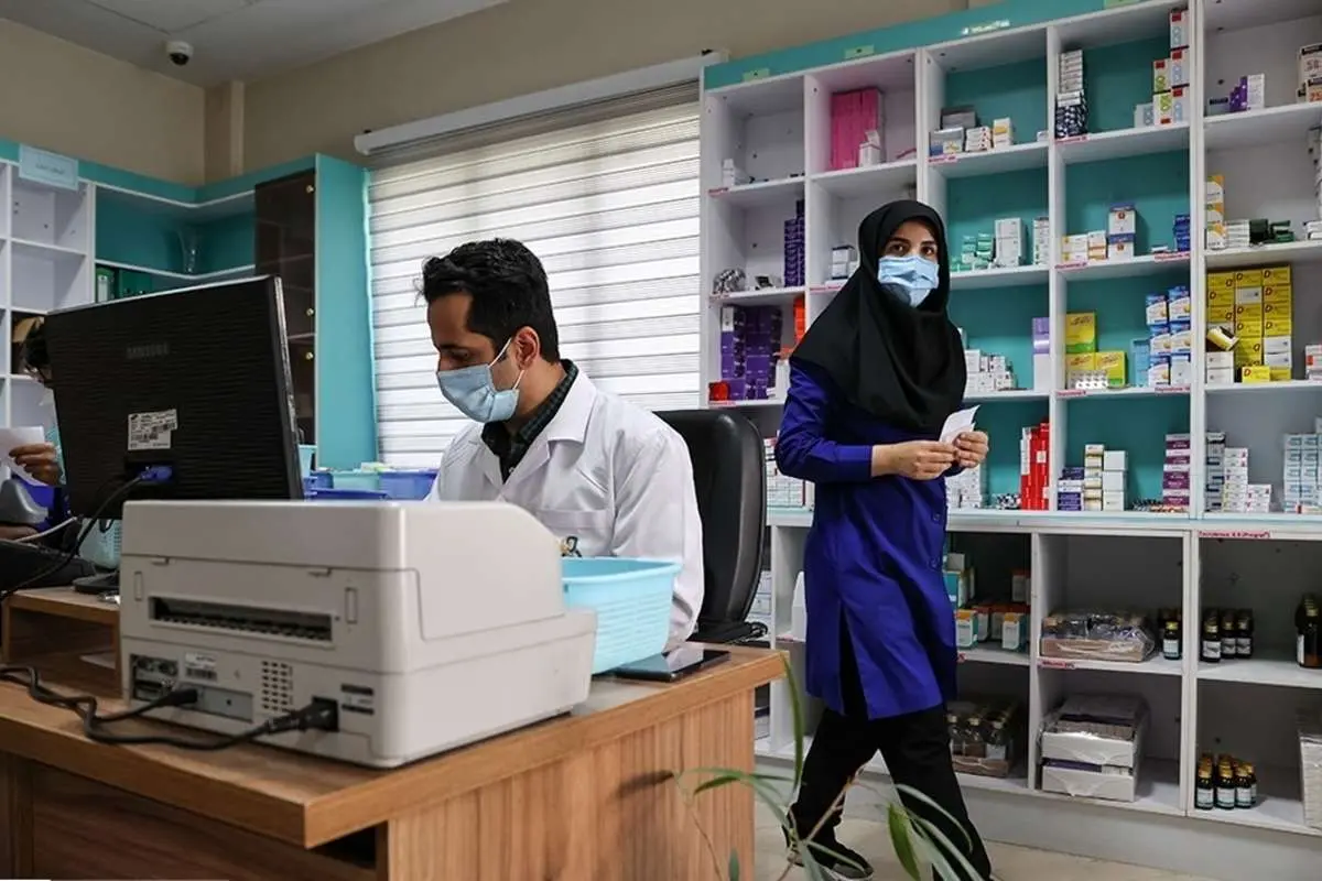 (تصاویر) افتتاح داروخانه ویژه بیماران کرونایی