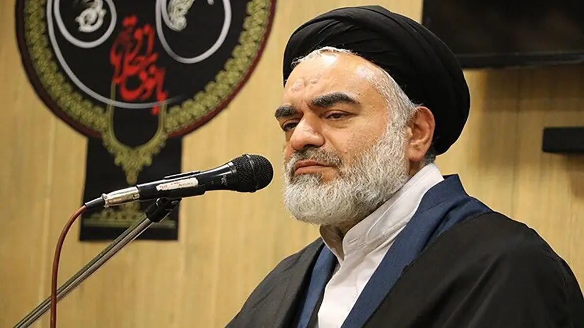 امام جمعه اصفهان: کسی که حجاب ندارد با عقل خود مخالفت می‌کند