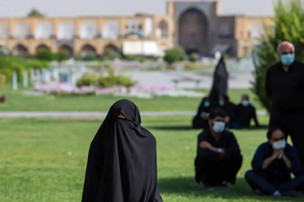 (تصاویر) تشییع پیکر آیت الله فقیه ایمانی