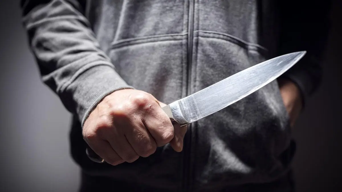 قتل، به خاطر یک جفت کتانی