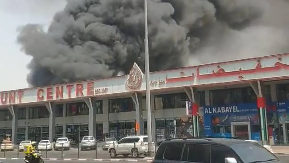 (ویدئو) آتش‌سوزی بزرگ در نزدیکی فرودگاه دبی