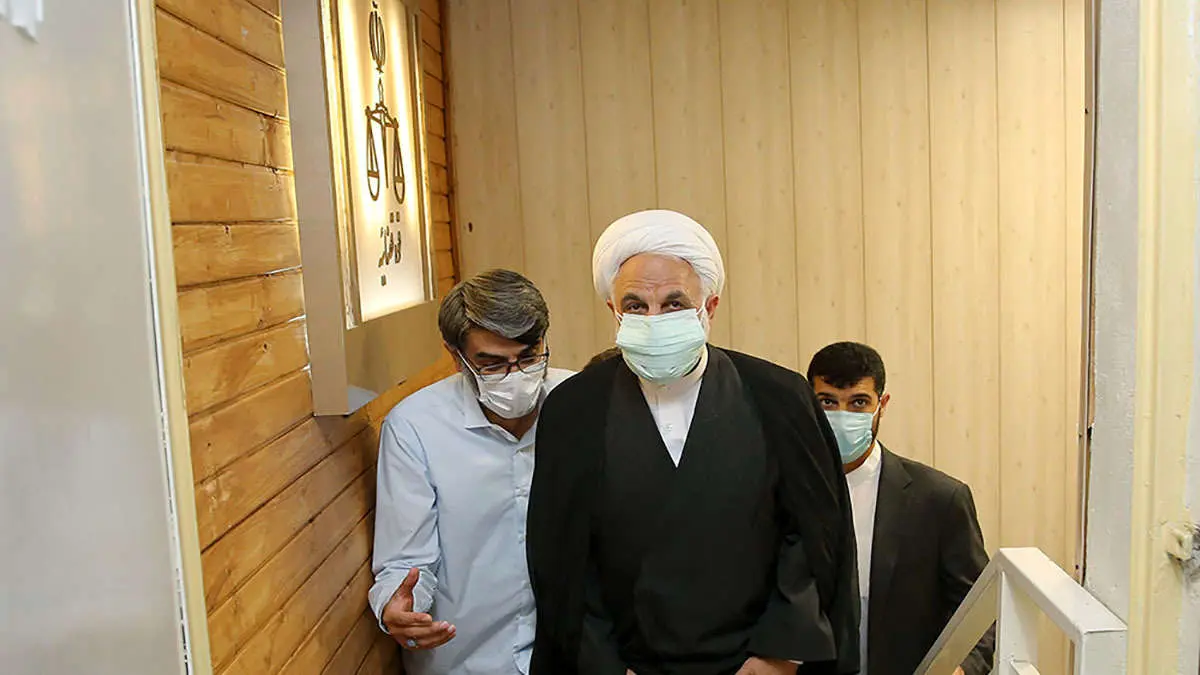 بازدید محسنی اژه‌ای از بند‌های امنیتی زندان اوین