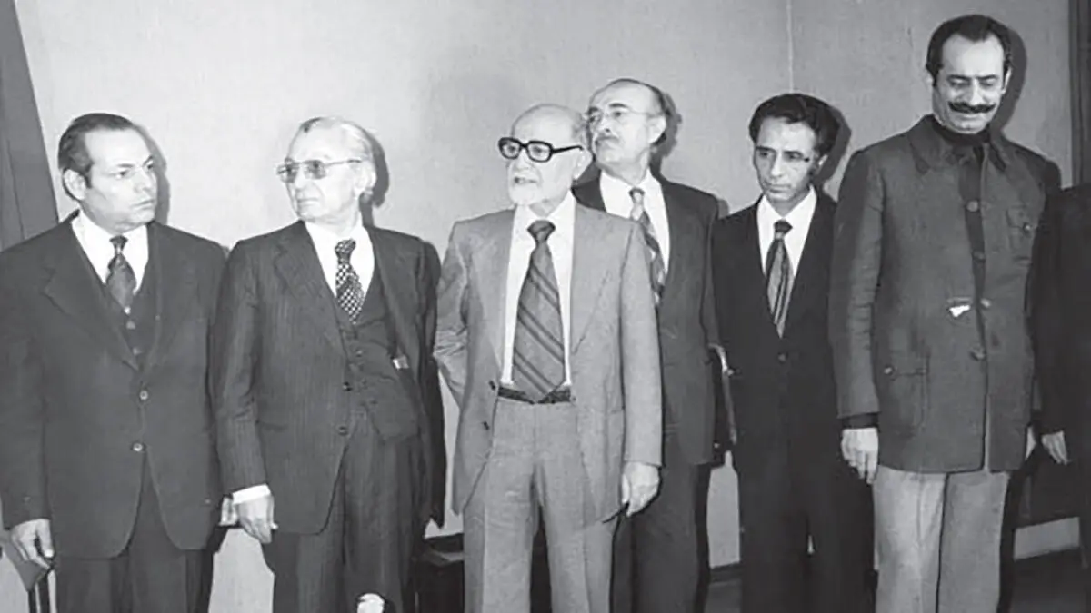 از بازرگان تا روحانی