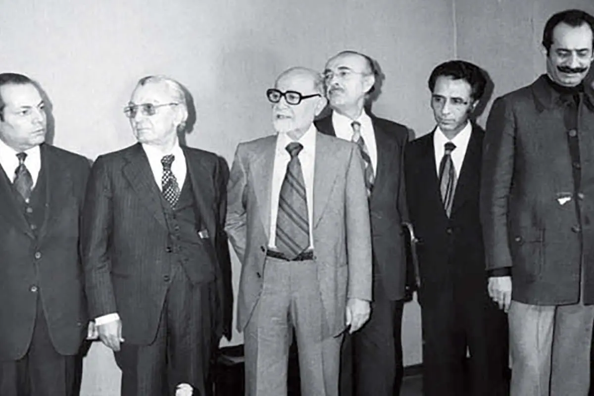از بازرگان تا روحانی